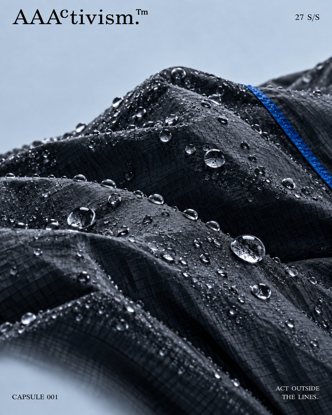 AAACTIVISM 27SS CAPSULE 001. 검은 격자 원단 표면에 맺힌 물방울.